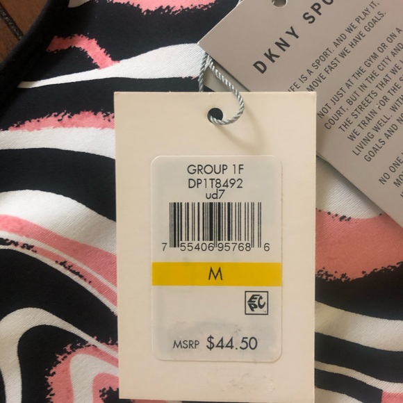 NWT DKNY Women's Printed Dizzy Strappy Sports Bra Size Medium New Pink Black - Picture 3 of 9